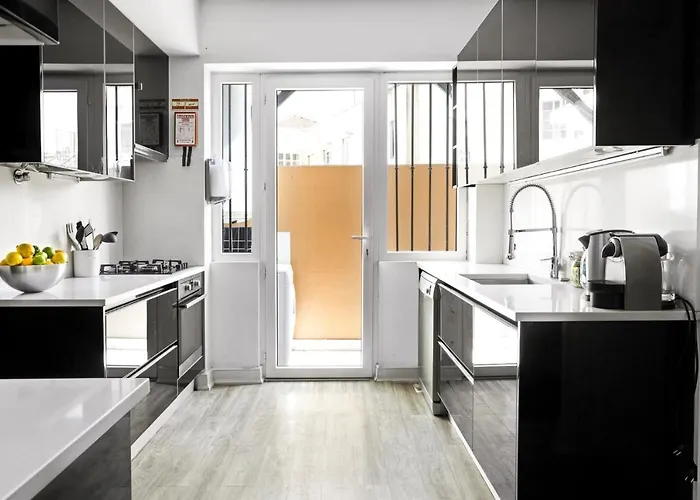 Lovely Private In Lapa Lisboa