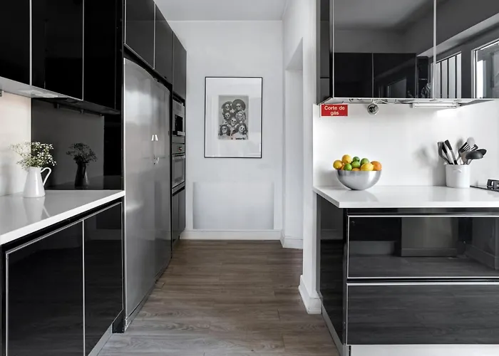 Πανσιόν Lovely Private In Lapa 3*